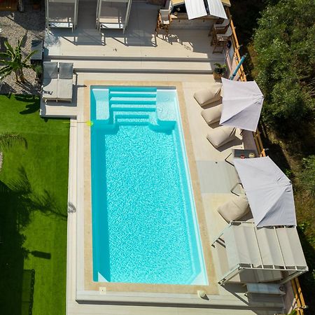 Modular Bungalows With Heated Pool Artemis Greece Exteriör bild