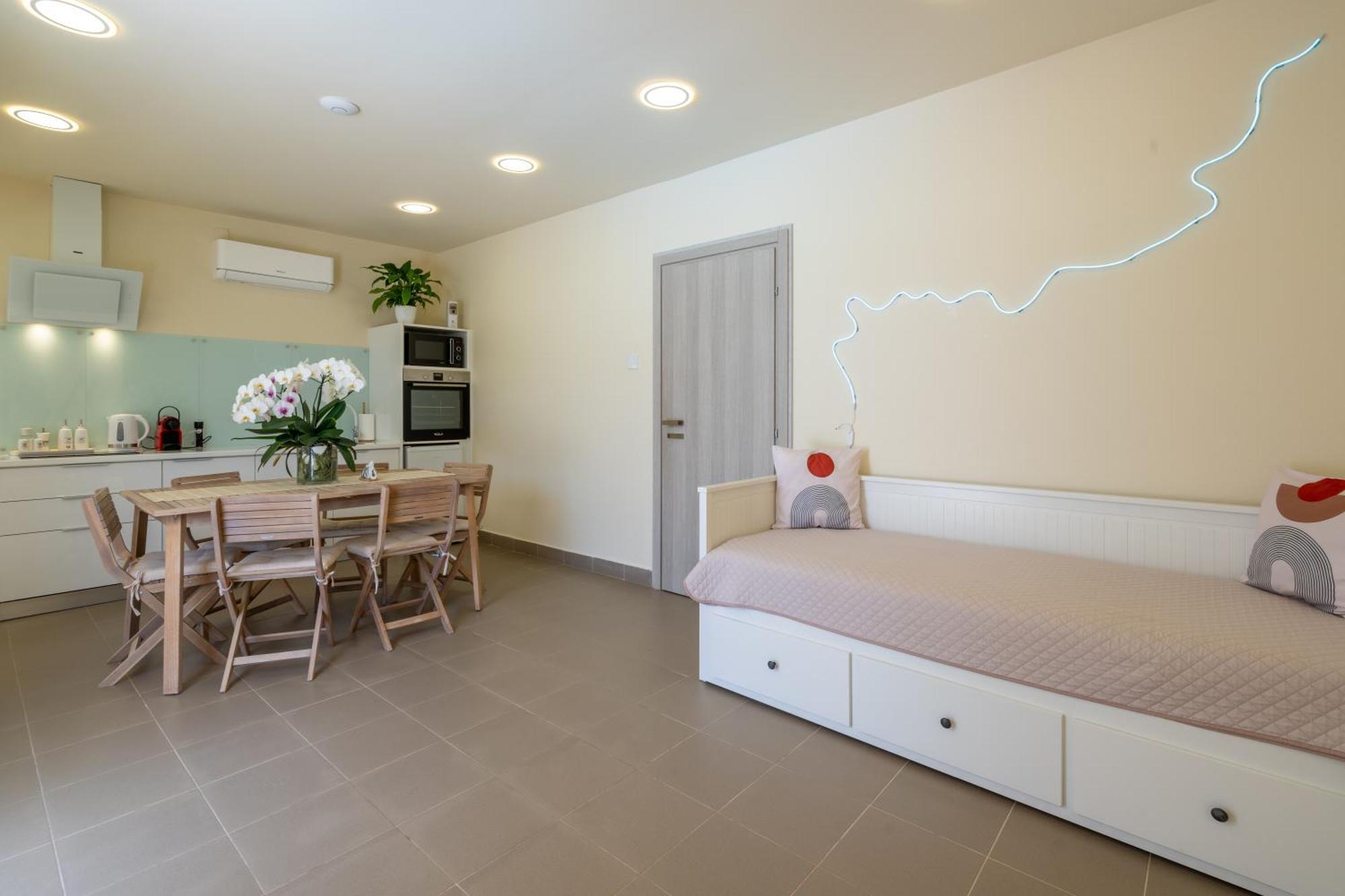 Modular Bungalows With Heated Pool Artemis Greece Exteriör bild
